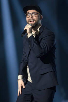 Mark Forster at the recording of the TV show MDR Sputnik presents Friends of Mark Forster at the Carl Maria von Weber Theater Bernburg, 07 12 2021 Foto:xM.xKremerx xFuturexImage