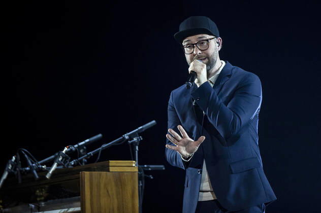 Mark Forster at the recording of the TV show MDR Sputnik presents Friends of Mark Forster at the Carl Maria von Weber Theater Bernburg, 07 12 2021 Foto:xM.xKremerx xFuturexImage