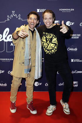 Justin Jesso and Alle Farben at the New Years Eve show Celebrate at the Gate Welcome 2022 at the Brandenburg Gate Berlin, 31 12 2021 Foto:xS.xGabschx xFuturexImage
