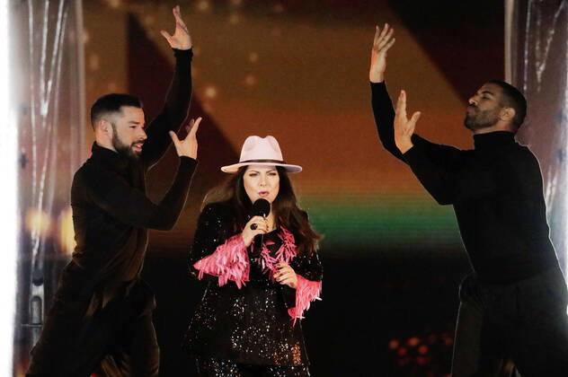Marianne Rosenberg in the New Years Eve show Celebrate at the Gate Welcome 2022 at the Brandenburg Gate Berlin, 31 12 2021 Foto:xS.xGabschx xFuturexImage