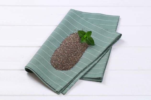  healthy chia seeds, 24.09.2021, Copyright: xAjafotox Panthermedia23356321