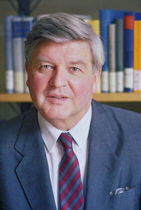 Prof Dr Hans Maier, 1986 DEU, Germany, 1986, Prof Dr Hans Maier, born 1931, portrait, political scientist, politician, then Bavarian Minister of Education 1970 1986 , Bavaria, history, 1980s, 80s, years, eighties, historical,