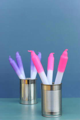 Recycling wax remnants dip dye candles Hamburg Hamburg Germany Copyright: xGiannaxSchadex