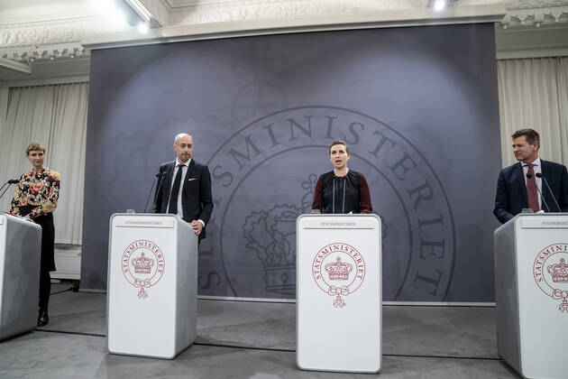 Prime Minister Mette Frederiksen S, Minister of Health Magnus Heunicke S, academic director of the Statens Serum Institut Tyra Grove Krause and director of the National Board of Health Soeren Brostroem during a press conference on the corona situation in the Mirror Room in the Prime Ministers Office, Wednesday 26 January 2022, Copenhagen Denmark  Copyright: RitzauxScanpix MadsxClausxRasmussenx cop104 spdk20220126-210228-L