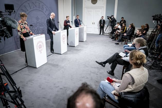 Prime Minister Mette Frederiksen S, Minister of Health Magnus Heunicke S, academic director of the Statens Serum Institut Tyra Grove Krause and director of the National Board of Health Soeren Brostroem during a press conference on the corona situation in the Mirror Room in the Prime Ministers Office, Wednesday 26 January 2022, Copenhagen Denmark  Copyright: RitzauxScanpix MadsxClausxRasmussenx cop104 spdk20220126-212727-L