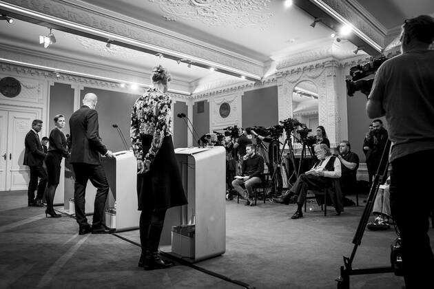 Prime Minister Mette Frederiksen S, Minister of Health Magnus Heunicke S, academic director of the Statens Serum Institut Tyra Grove Krause and director of the National Board of Health Soeren Brostroem during a press conference on the corona situation in the Mirror Room in the Prime Ministers Office, Wednesday 26 January 2022, Copenhagen Denmark  Copyright: RitzauxScanpix MadsxClausxRasmussenx cop104 spdk20220126-212838-L