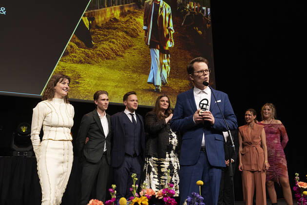 This years Danish feature film will be Where the Crows Turn Hyaene Film, Producer Daniel Mühlendorph, Director Lisa Jespersen, Screenplay Lisa Jespersen Sara Isabella Joensson ROBERT  Copyright: ClausxBechx Cop102 spdk20220205-214043-L