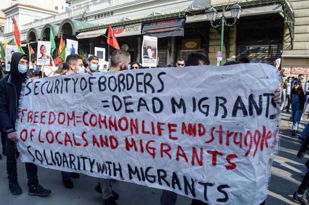Greece: Protest against migrant pushbacks and border violence in Athens Protesters march and hold banner with slogans against pushbacks of migrants and refugees at the EU borders. Hundreds of protesters hit the streets of the Greek capital on Sunday, to protest what they say are Greece’s pushbacks of migrants and refugees at the border with Turkey. Athens Greece Copyright: DimitrisxAspiotis