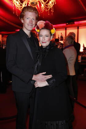 Enie van de Meiklokjes with Tobias Staerbo Palazzo Gala Premiere on 02 November 2016 at Palazzo Spiegelpalast in the Kynaststraße in Berlin Copyright: x