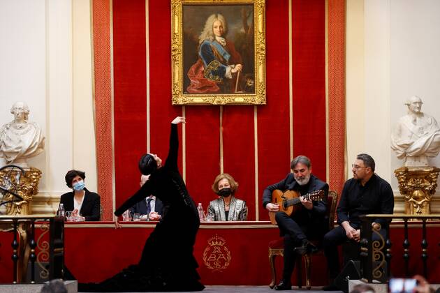 Flamenco dancer Eva Yerbabuena (3L) performs on stage next to Spanish former Queen Sofia (C) during the Iberoamericam Prizes organizated by Callia Foundation during an act held in Madrid, Spain on 22 February 2022. Spanish former Queen Sofia attends to the Iberoamericam Prizes !ACHTUNG: NUR REDAKTIONELLE NUTZUNG!  Copyright: xChemaxMoyax GRAF2934 20220222-e832f6a9ef92ef1b5dd9a096725f14ea30b56a7f