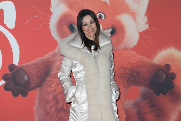 February 25, 2022, Rome, Italy: Manuela Arcuri attends at the red carpet of Disney movie Red at The Space Cinema Moderno. Rome Italy - ZUMAs197 20220225_zaa_s197_485 Copyright: xMarioxCartellix