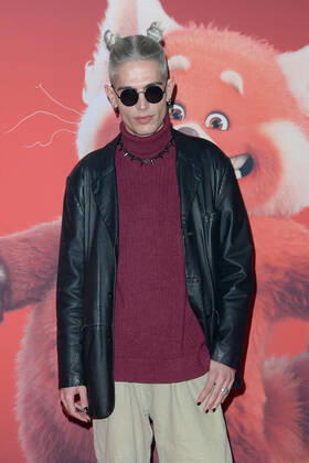 February 25, 2022, Rome, Italy: Versaille attends at the red carpet of Disney movie Red at The Space Cinema Moderno. Rome Italy - ZUMAs197 20220225_zaa_s197_496 Copyright: xMarioxCartellix