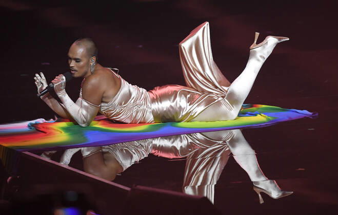 EUROVISION AUSTRALIA FINAL, Seann Miley Moore is seen performing the song My Body during the Eurovision Australia Decides 2022 final at the Gold Coast Convention and Exhibition Centre on the Gold Coast, Saturday, February 26, 2022. ( NO ARCHIVING, EDITORIAL USE ONLY, NO USE IN BOOKS WITHOUT CONSENT GOLD COAST QLD AUSTRALIA Copyright: xDARRENxENGLANDx 20220226001628330530