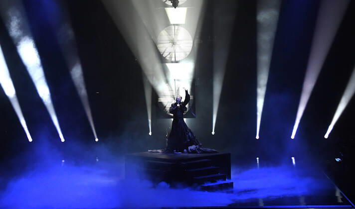 EUROVISION AUSTRALIA FINAL, Sheldon Riley is seen performing the song Not The Same during the Eurovision Australia Decides 2022 final at the Gold Coast Convention and Exhibition Centre on the Gold Coast, Saturday, February 26, 2022. Sheldon Riley has been named as the winner of Eurovision Australia Decides 2022. ( NO ARCHIVING, EDITORIAL USE ONLY, NO USE IN BOOKS WITHOUT CONSENT GOLD COAST QLD AUSTRALIA Copyright: xDARRENxENGLANDx 20220227001628360797