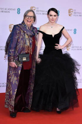 Louise Fawkner Corbett and Daisy Ridley at the BAFTA Film Awards 2022 75th British Academy Film Awards at the Royal Albert Hall London, 13 03 2022. Foto:xS.xVasx xFuturexImage