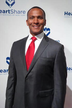 March 21, 2022, New York, NY, USA: MIKE WOODS attends the 2022 HeartShare Spring Gala,.The Ziegfeld Ballroom NYC.March 21, 2022. New York USA - ZUMAms4_ 20220321_zaf_ms4_018 Copyright: xSoniaxMoskowitzxGordonx