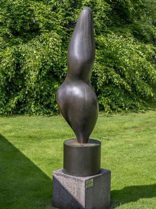 Louisiana Museum of Modern Art, Humlebaek, Humlebaek, Denmark Louisiana Museum of Modern Art Denmark