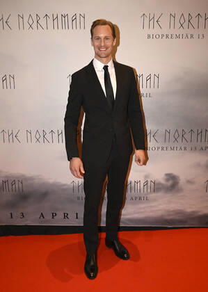 STOCKHOLM 20220328 Alexander Skarsgard arrives at the gala premiere of the film The Northmanin Stockholm, Sweden Mars 22, 2022 STOCKHOLM Sweden x10070x,  Copyright: xJessicaxGow TTx PREMIERE THE NORTHMAN