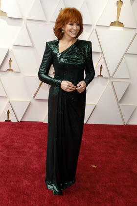 March 27, 2022, Los Angeles, CA, USA: LOS ANGELES - MAR 27: Reba McEntire at the 94th Academy Awards at Dolby Theater on March 27, 2022 in Los Angeles, CA Los Angeles USA - ZUMAb170 20220327_zap_b170_292 Copyright: xKayxBlakex