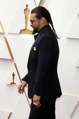 March 27, 2022, Los Angeles, CA, USA: LOS ANGELES - MAR 27: Jason Momoa at the 94th Academy Awards at Dolby Theater on March 27, 2022 in Los Angeles, CA Los Angeles USA - ZUMAnc22 20220327_zaa_nc22_282 Copyright: xKathyxHutchinsx