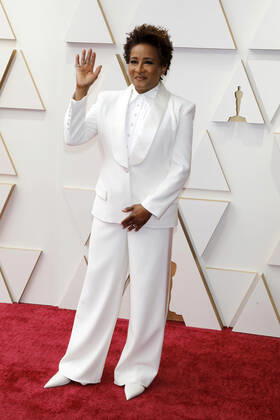 March 27, 2022, Los Angeles, CA, USA: LOS ANGELES - MAR 27: Wanda Sykes at the 94th Academy Awards at Dolby Theater on March 27, 2022 in Los Angeles, CA Los Angeles USA - ZUMAnc22 20220327_zaa_nc22_378 Copyright: xKathyxHutchinsx