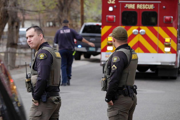 April 1, 2022, Albuquerque, New Mexico, USA: 040122.Law enforcement agencies investigate a BCSO deputy involved shooting in the South Valley .Photographed on Friday April 1, 2022. JOURNAL. Albuquerque USA - ZUMAab1_ 20220401_zaf_ab1_001 Copyright: xAdolphexPierre-Louisx