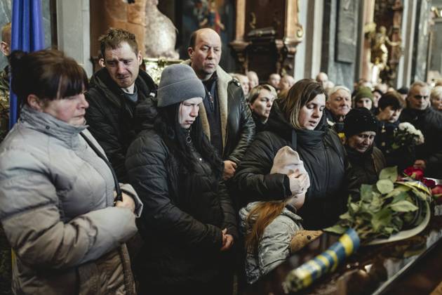 Funeral of Oleg Yashchishin, Kirilo Vishivaniy, Sergey Melnik and Rostislav Romanchuk in the Jesuit Church of St Peter and Paul, the four officers were killed in a Russian missile attack two days earlier in a military camp near the border with Poland in Yavoriv, at least 35 people died, Lviv, Ukraine, Europe Copyright: imageBROKER FlorianxBachmeier iblfba08195357