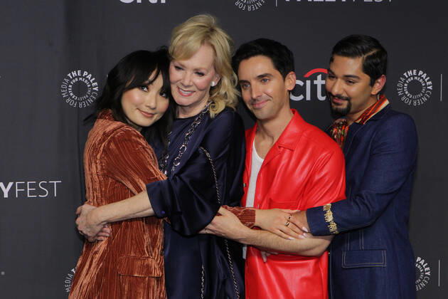 Entertainment Bilder des Tages April 7, 2022, Hollywood, California, USA: Actors Poppy Liu, Jean Smart, Mark Indelicato, Lucia Aniello, Paul W. Downs and Jen Statsky attend the 39th Annual PaleyFest screening of HBO s comedy-drama Hacks at the Dolby Theatre in Hollywood, California, on April 7, 2022. TLowe Hollywood USA - ZUMAtl2_ 20220407_zaa_tl2_079 Copyright: xT.xLowex