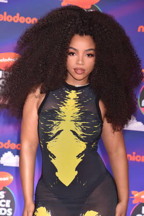 SANTA MONICA, CA - APRIL 9: Chloe Bailey at the 2022 Nickelodeon Kids Choice Awards at the Barker Hangar in Santa Monica, California on April 9, 2022. Copyright: xJeffreyxMayer JTMPhotosx
