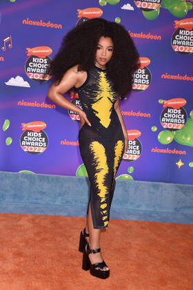 SANTA MONICA, CA - APRIL 9: Chloe Bailey at the 2022 Nickelodeon Kids Choice Awards at the Barker Hangar in Santa Monica, California on April 9, 2022. Copyright: xJeffreyxMayer JTMPhotosx