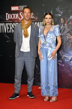Benedict Cumberbatch and Elizabeth Olsen at the photocall for the movie Doctor Strange in the Multiverse of Madness at The Ritz Carlton Hotel Berlin, 21 04 2022 Foto:xN.xKubelkax xFuturexImage