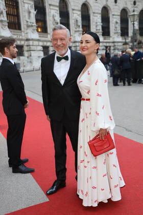 Romy Gala 2022 Vienna, 23 04 2022 Mimi FIEDLER with husband