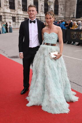Romy Gala 2022 Vienna, 23 04 2022 Karin TEIGL with company