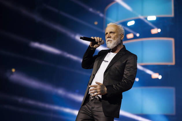 Singer Nino de Angelo at the big Schlagerfest XXL in the Lanxess Arena Cologne, 23 04 2022 NRW Germany Copyright: xChristophxHardtx