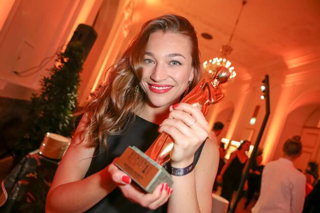 23 04 2022, Vienna Hofburg, ROMY Film u TV Award, Gala award ceremony of the television award of ORF u KURIER in the picture Antonia Moretti, with d Award, ROMY Film u TV Award