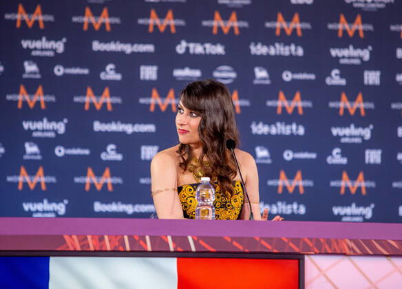 Eurovision Song Contest 2022 Sterenn Diridollou of AHEZ band Alvan & Ahez (Fulenn) France during the Eurovision Song Contest 2022, artists press conference, on 05 May 2022, at Pala Alpitour in Turin, Italy. Turin Italy Copyright: xNderimxKacelix originalFilename: livemedia-eurovisi220505_npY4K