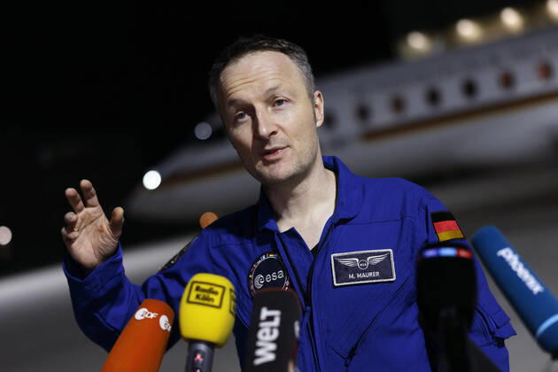 German astronaut Matthias Maurer returns to Germany after his mission on the International Space Station ISS The astronaut of the European Space Agency ESA was the twelfth German in the cosmos Early Saturday morning, his plane landed in the military section of Cologne Bonn Airport Cologne, 07 05 2022 NRW Germany Copyright: xChristophxHardtx