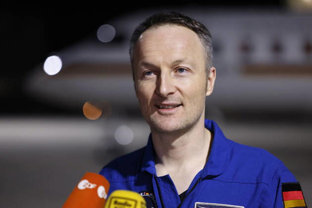 German astronaut Matthias Maurer returns to Germany after his mission on the International Space Station ISS The astronaut of the European Space Agency ESA was the twelfth German in the cosmos Early Saturday morning, his plane landed in the military section of Cologne Bonn Airport Cologne, 07 05 2022 NRW Germany Copyright: xChristophxHardtx