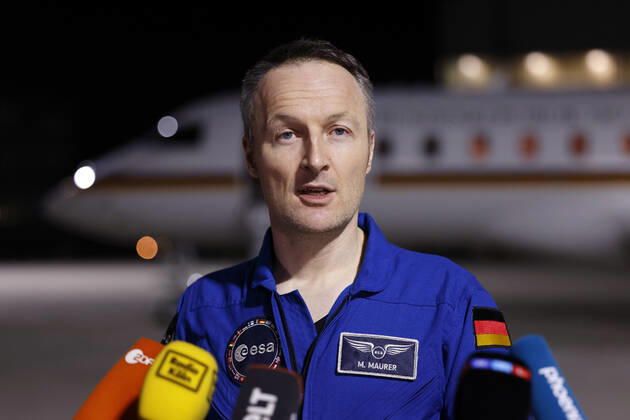 German astronaut Matthias Maurer returns to Germany after his mission on the International Space Station ISS The astronaut of the European Space Agency ESA was the twelfth German in the cosmos Early Saturday morning, his plane landed in the military section of Cologne Bonn Airport Cologne, 07 05 2022 NRW Germany Copyright: xChristophxHardtx