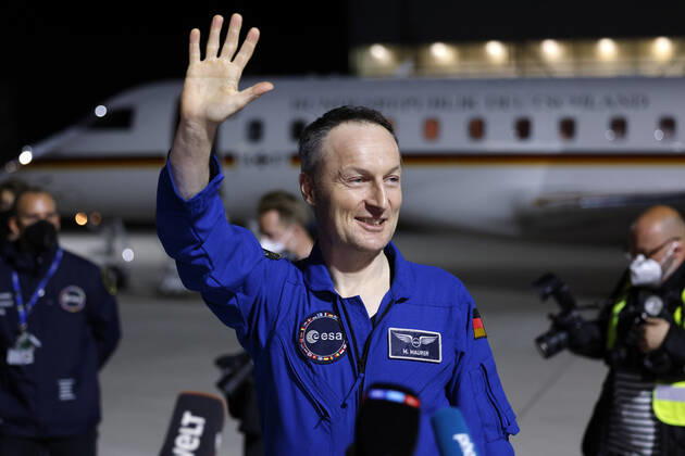 German astronaut Matthias Maurer returns to Germany after his mission on the International Space Station ISS The astronaut of the European Space Agency ESA was the twelfth German in the cosmos Early Saturday morning, his plane landed in the military section of Cologne Bonn Airport Cologne, 07 05 2022 NRW Germany Copyright: xChristophxHardtx