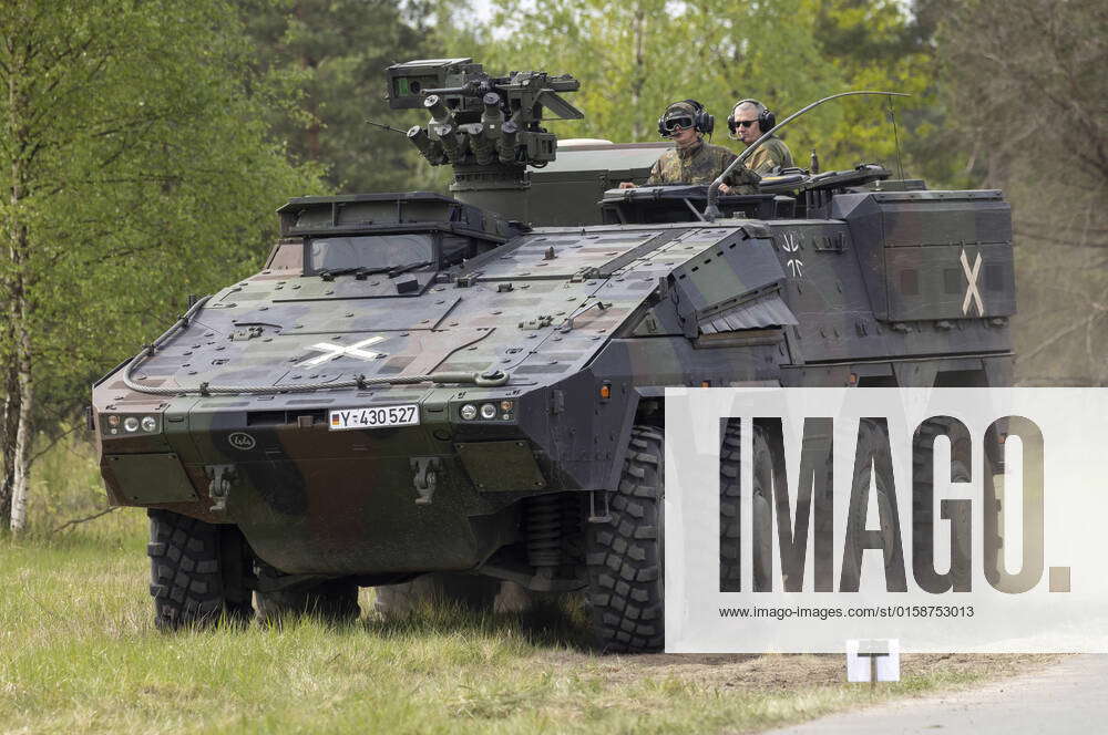 File:Gepanzertes Transportkraftfahrzeug Boxer – OUCEBE