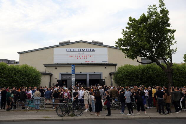 People at the entrance at the concert of Roisin Murphy at Columbiahalle in Berlin, 16 May 2022 Roisin Murphy concert Berlin