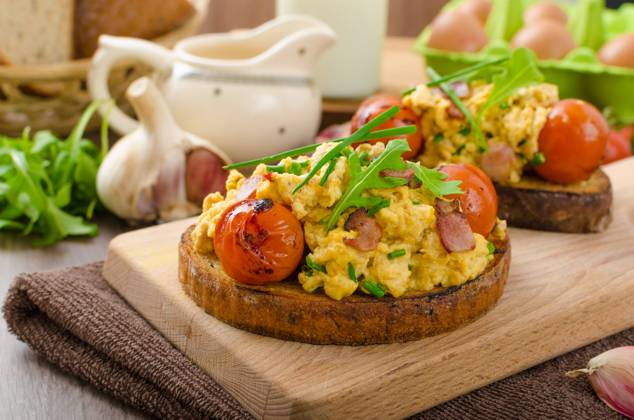 Scrambled eggs on toasted bread with bacon, herbs and tomato poached in balsamic reduction , 23000774.jpg, scrambled, eggs, breakfast, egg, bacon, food, fried, meal, fresh, plate, lunch, yellow, toast, white, healthy, dish, cooked, fork, brunch, delicious, morning, background, pan, closeup, bread, gourmet, omelet, dinner, microgreens, nobody, bio, organic, horizontal, traditional, meat, nutrition, appetizing, brown, sausage, rustic, tomato, bread, toasted, bacon, herbs, arugula, spinach, poached, balsamic, reduction,