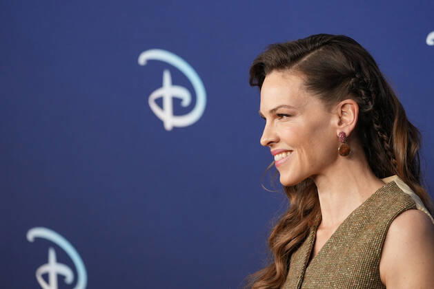 2022 ABC Disney Upfront NEW YORK, NEW YORK - MAY 17: Hillary Swank attends the 2022 ABC Disney Upfront at Basketball City - Pier 36 - South Street on May 17, 2022 in New York City. New York City United States  Copyright: xJohnxNacionx originalFilename: nacion-2022abcd220517_npNgM.jpg