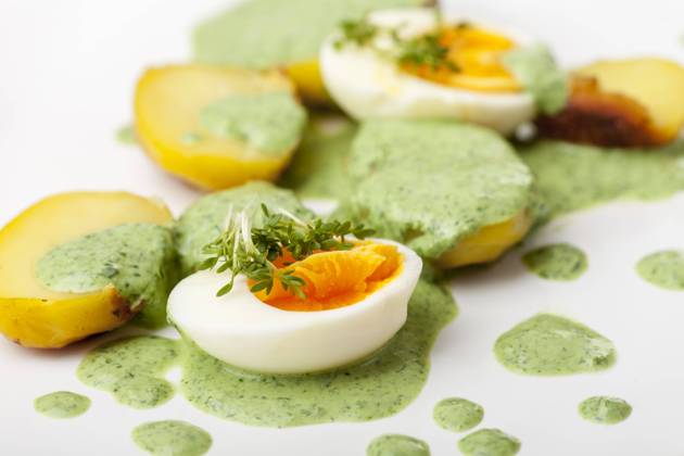 green sauce with eggs and potato , 26511934.jpg, eggs, green, sauce, egg, potato, thursday, gruene, sosse, frankfurt, potatoes, salsa, verde, herbs, herb, parsley, chives, frankfurter, sorrel, cress, chervil, fresh, diet, dinner, borage, burnet, food, white, healthy, vegetable, vegetarian, lunch, cuisine, dish, cream, cooked, eastern, german, catholic, wild, garlic, dill, tarragon, spring, nobody,