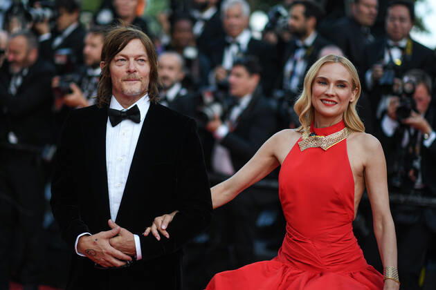75eme Festival International du Film de Cannes. Montee des marches du film L innocent pour le 75eme anniversaire du festival. Festival de Cannes 2022 - The 75th annual Cannes film festival 2022 in Cannes - France - montee anniversaire du 75e festival - Norman Reedus , Diane Kruger 280765 2022-05-24 Cannes France  Copyright: xLionelxGuericolas MPPx STAR_280765_350