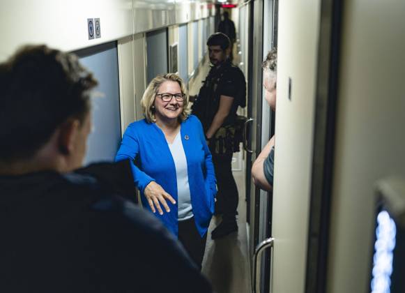 German Development Minister Svenja Schulze SPD on a night train on the way to Kiev Lviv, 26 05 2022 Lviv Ukraine Copyright: xXanderxHeinlx