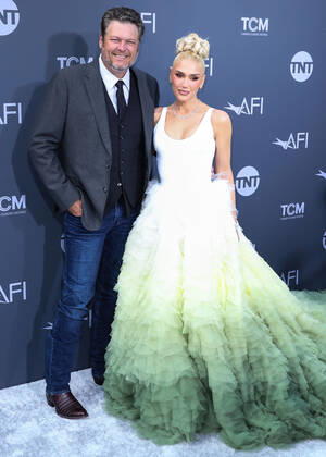 48th Annual AFI Life Achievement Award Honoring Julie Andrews American singer Blake Shelton and wife American singer Gwen Stefani arrive at the 48th Annual AFI Life Achievement Award Honoring Julie Andrews held at the Dolby Theatre on June 9, 2022 in Hollywood, Los Angeles, California, United States. Dolby Theatre, Hollywood, Los Angeles, California California United States  Copyright: xImagexPressxAgencyx originalFilename: collin-48thannu220610_npxdy.jpg
