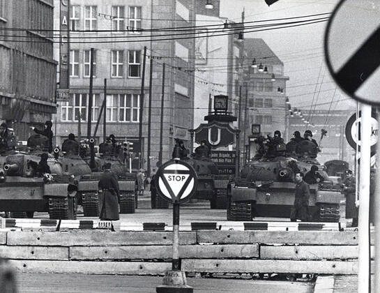 Soviet Tanks at Friedrichstrasse, Approximately 150 Meters Behind The Border in East Berlin 1062_05_M_-13184-