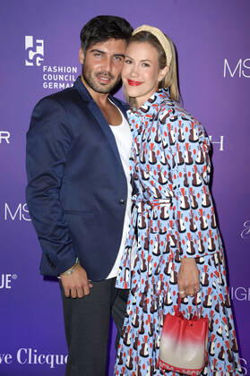 Wolke Hegenbarth with partner Oliver Vaid at Fashion2Night with fashion shows by Odeeh and Fassbender with their Cruise Collections individually designed for MS Europa 2 on MS Europa 2 Hamburg, 10 06 2022 Foto:xF.xKernx xFuturexImage